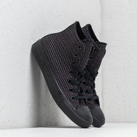 chuck taylor all star wonderland